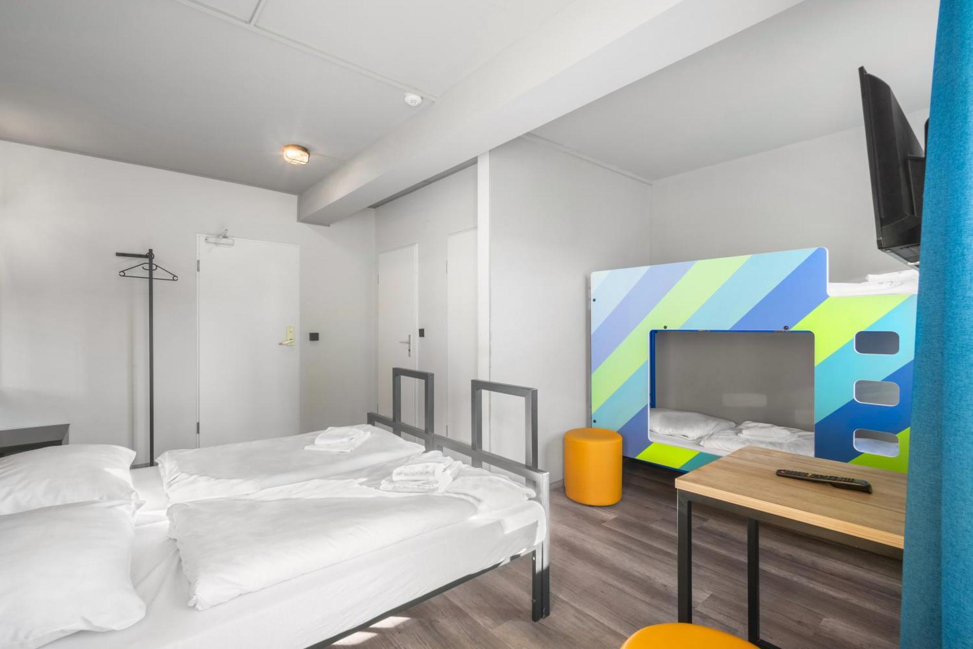 Quadruple Room,1211888413:JPEG